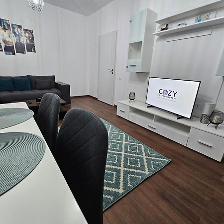 Urban Luxury Flats - Cozy Apartments At Coresi Mall #Braşov Dış mekan fotoğraf