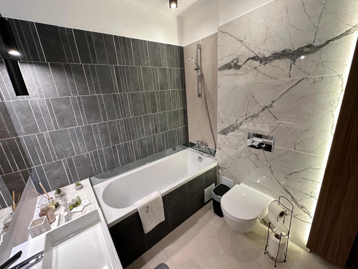 Urban Luxury Flats - Cozy Apartments At Coresi Mall #Braşov Dış mekan fotoğraf